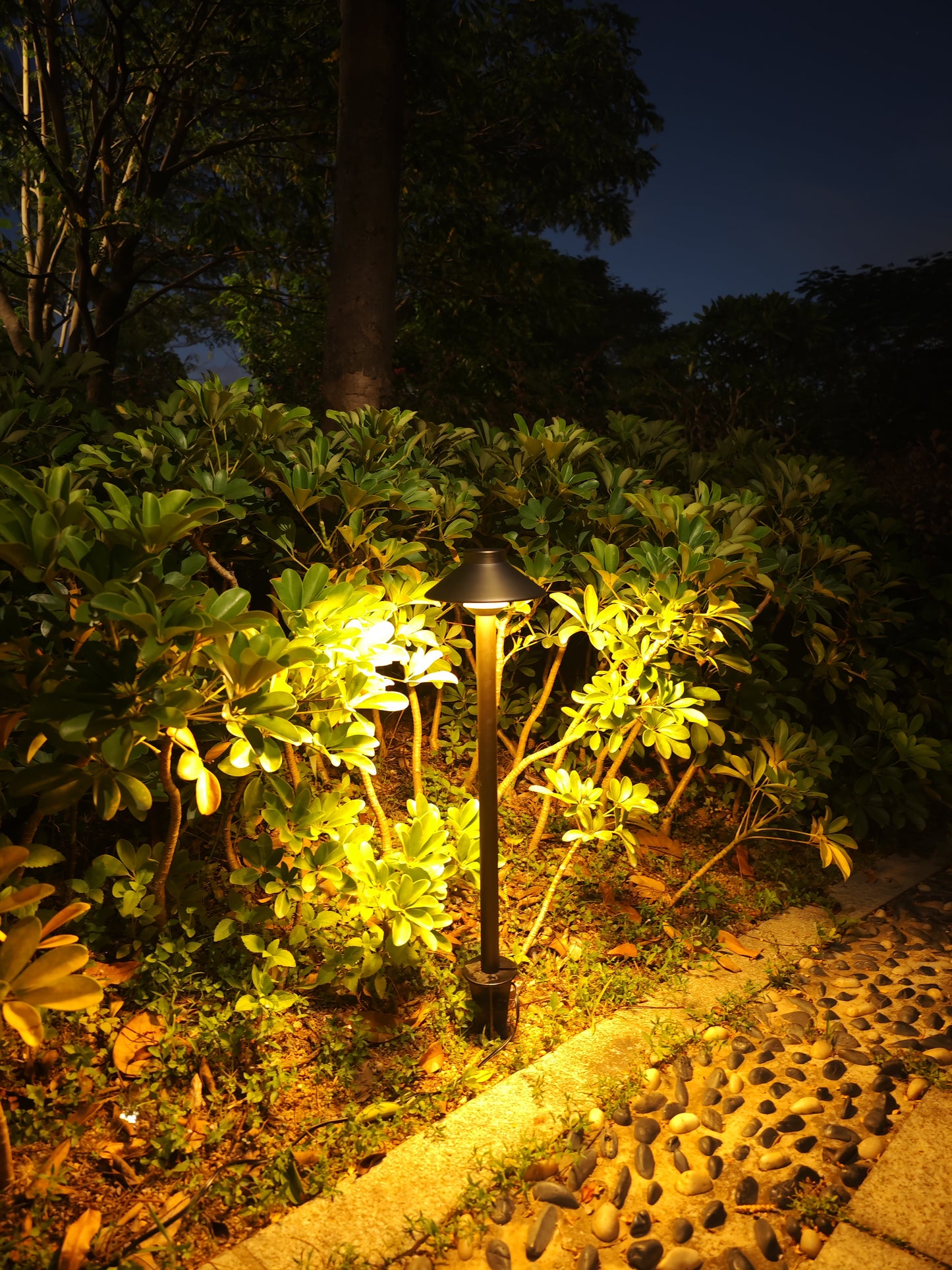 Aluminum Pathway Light