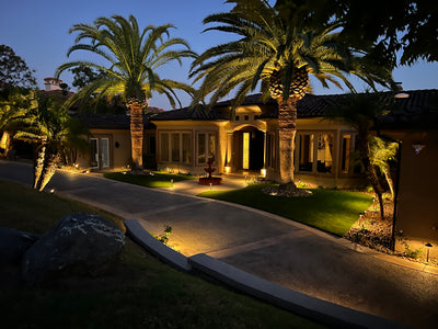 Petite Aluminum Pathway Light